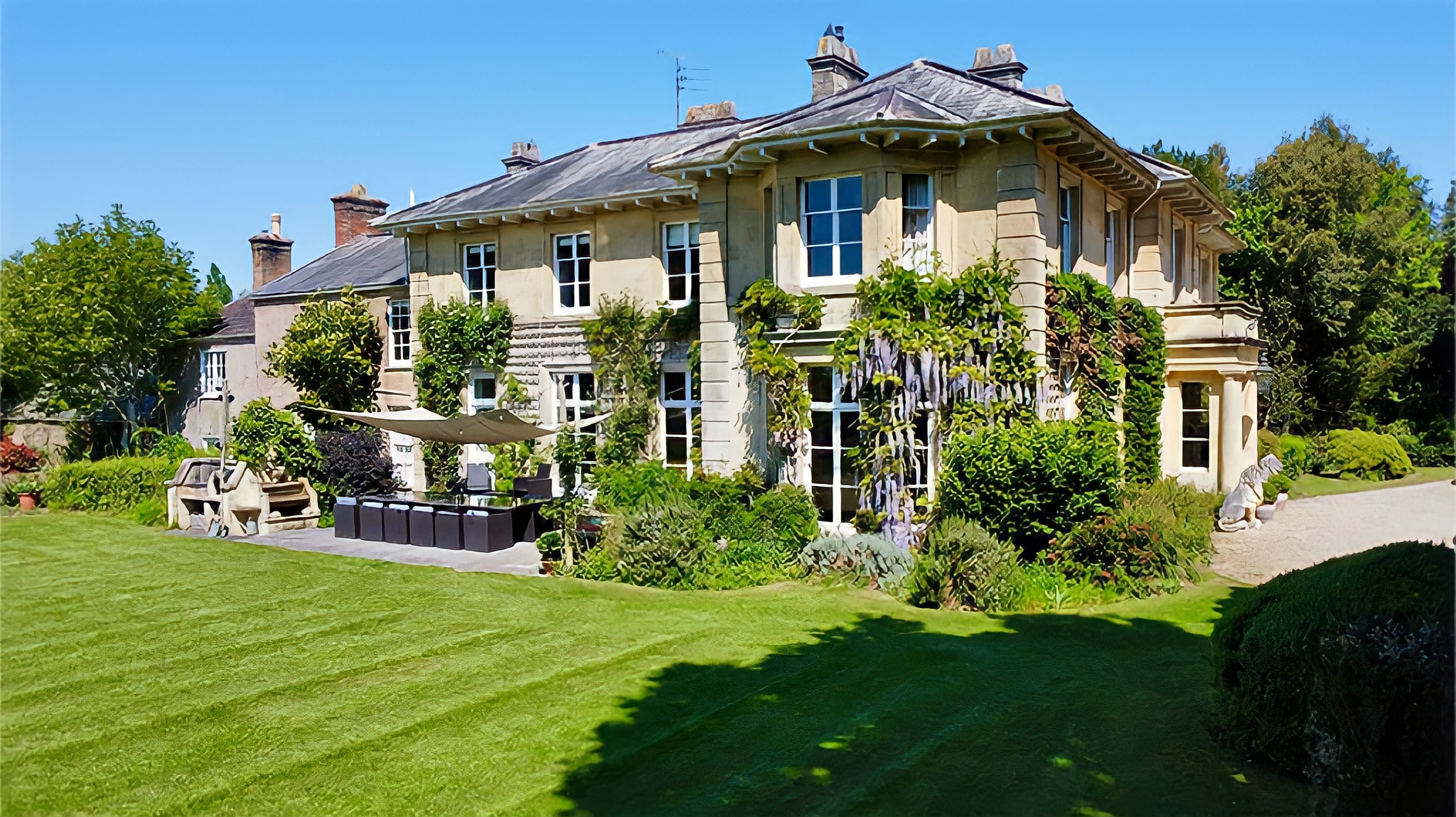 Bring everyone together on a staycation with The Big House Co